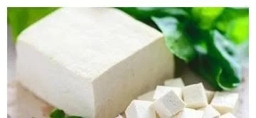 豆腐不能和什么一起吃，吃多了小心傷腎